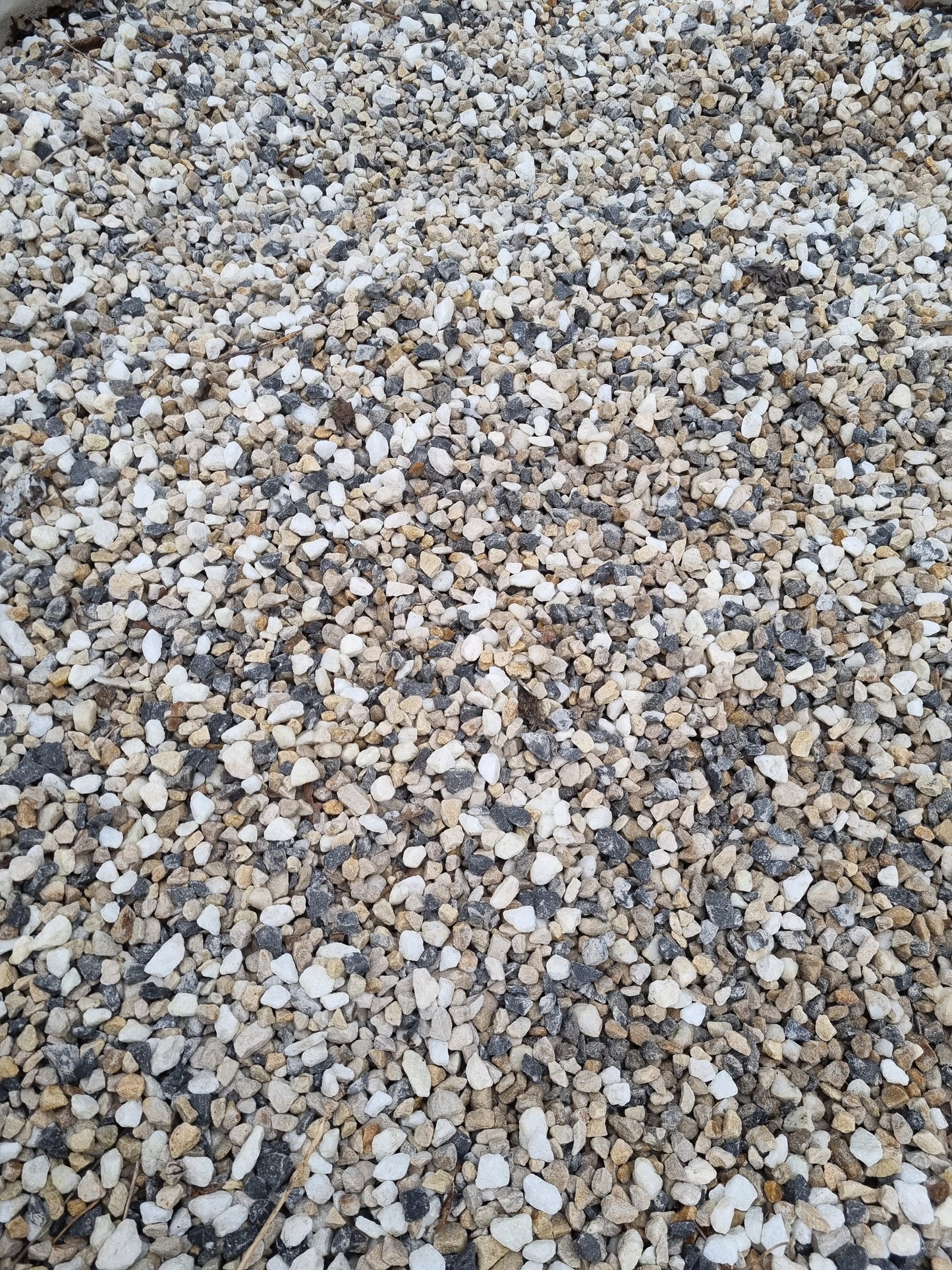 Multi-Mix Decorative Stone