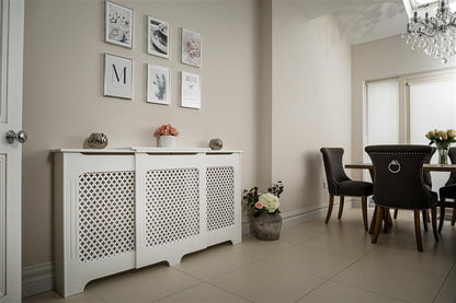 Classic Adjustable Radiator Cover