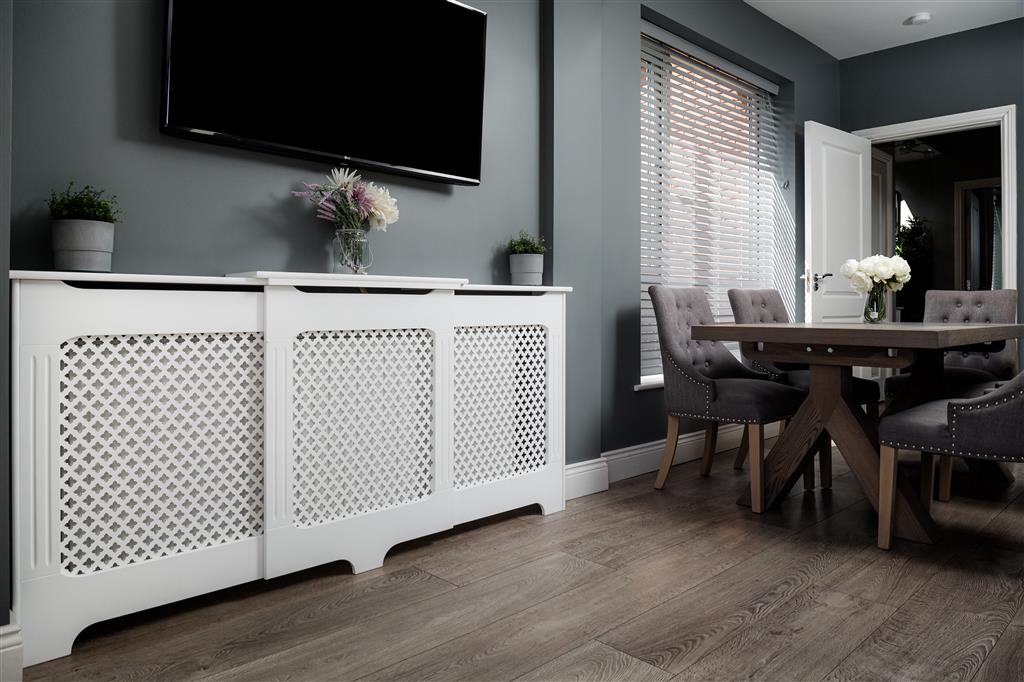 Classic Adjustable Radiator Cover – Richard's Hardware