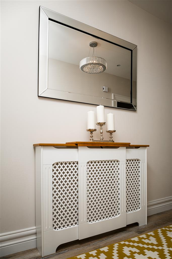 Classic Adjustable Radiator Cover – Richard's Hardware