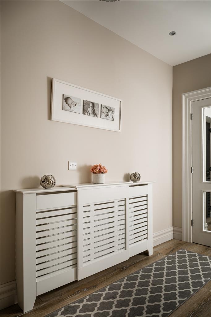 Contemporary Adjustable Radiator Cover – Richard's Hardware